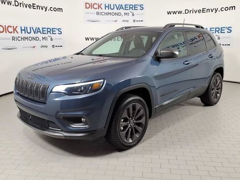 Used 2021 Jeep Cherokee Latitude Lux 80th Anniv w/ Quick Order Package 26U 80TH AWD/4WD image 1