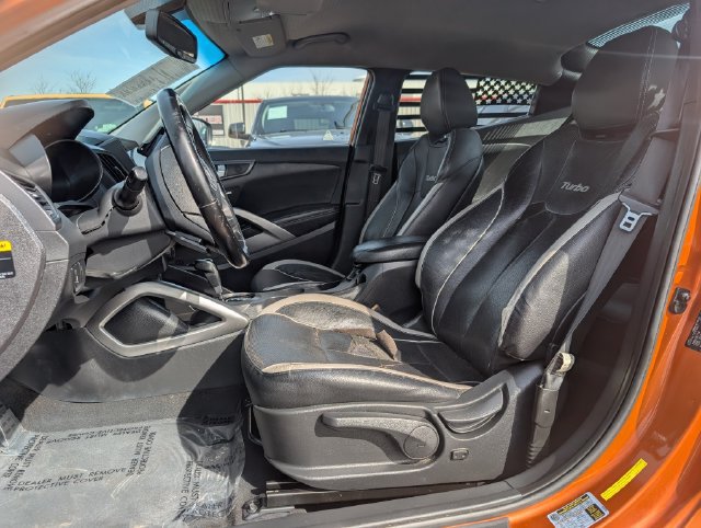 Used 2014 Hyundai Veloster Turbo FWD image 7
