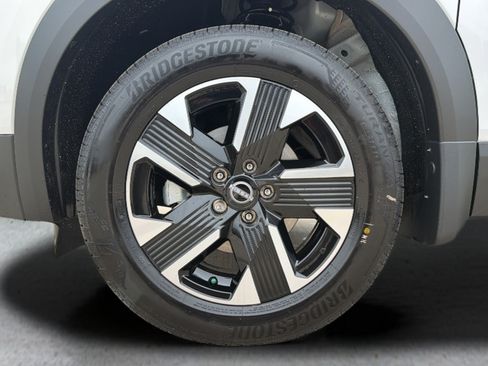 New 2026 Nissan Kicks SV w/ Cold Weather Package AWD/4WD image 23