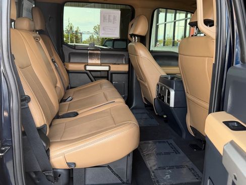 Used 2022 Ford F350 Lariat w/ Lariat Ultimate Package AWD/4WD image 33