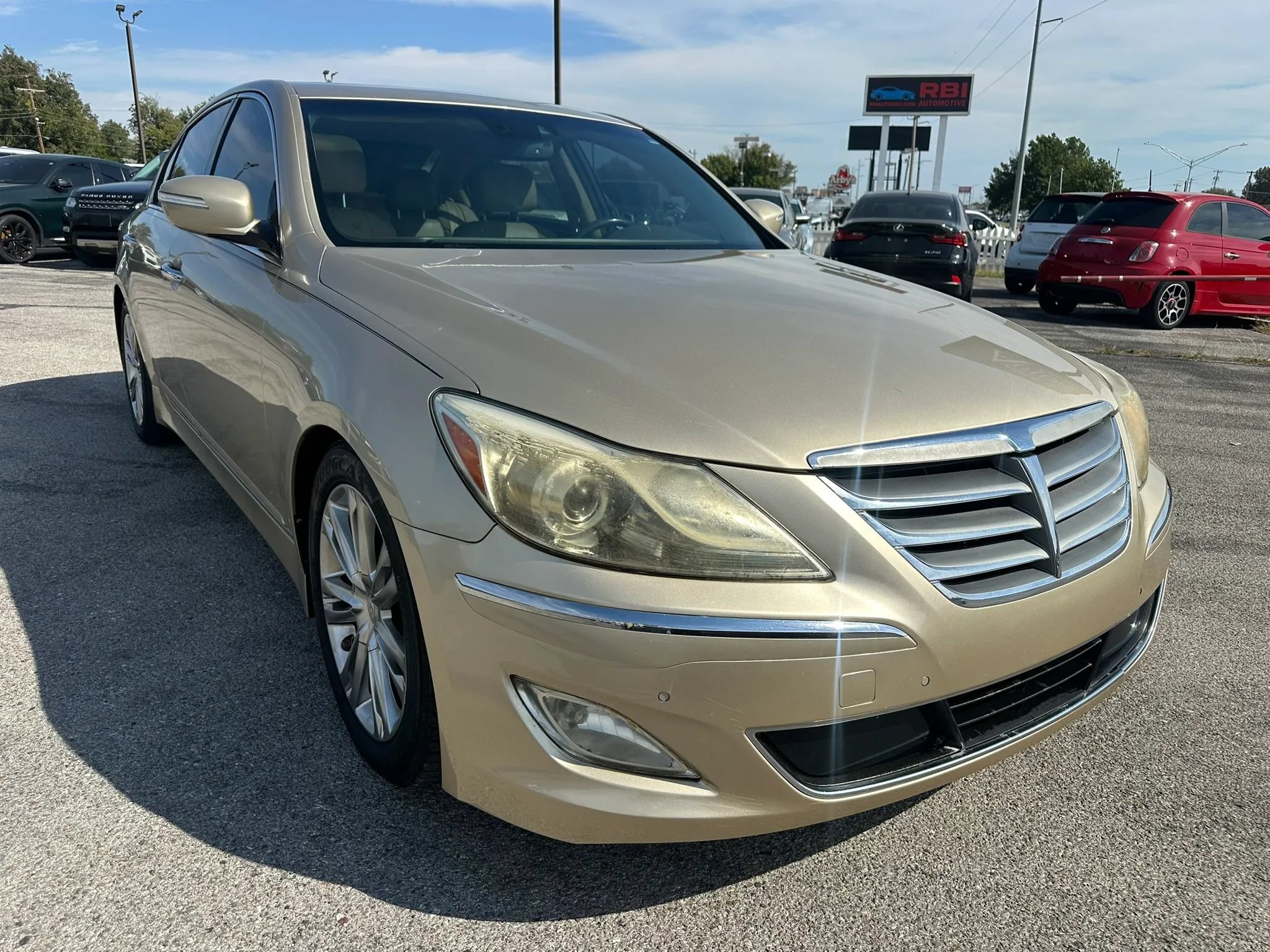 Used 2012 Hyundai Genesis 3.8 w/ Premium Pkg RWD image 32