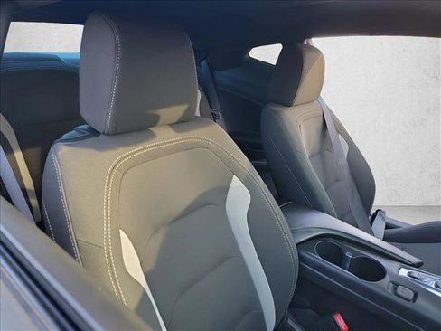 Used 2018 Chevrolet Camaro LT w/ RS Package image 14
