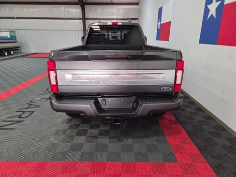Used 2020 Ford F350 Platinum image 9