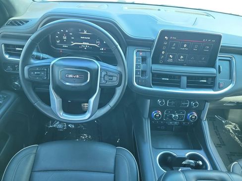 Used 2023 GMC Yukon SLT w/ SLT Premium Package AWD/4WD image 19