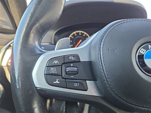 Used 2019 BMW M550i xDrive w/ Dynamic Handling Package image 19