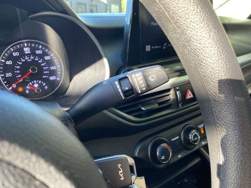 Used 2024 Kia Forte LXS w/ LXS Technology Package FWD image 22