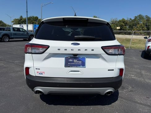Certified 2022 Ford Escape SE AWD/4WD image 6