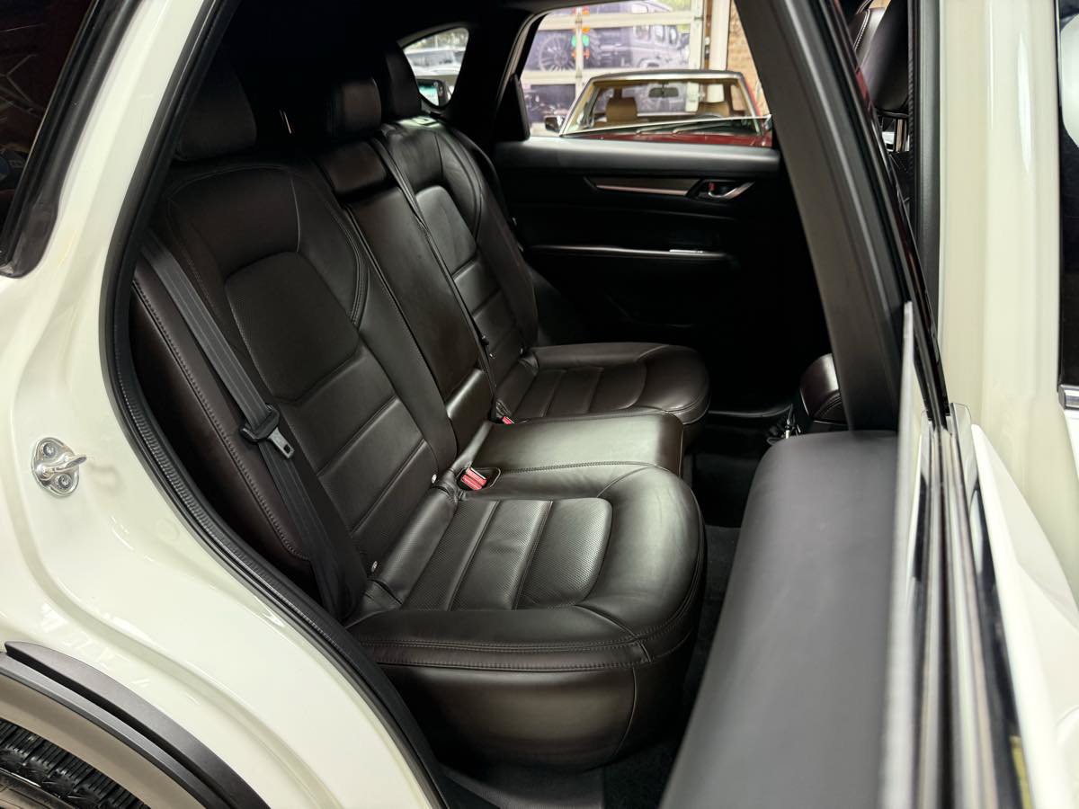 Used 2019 MAZDA CX-5 Signature AWD/4WD image 28