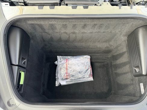 Used 2024 Porsche 718 Boxster w/ Sportdesign Package image 48