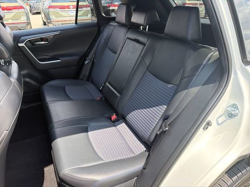 Used 2021 Toyota RAV4 XSE w/ XSE Grade Weather Package AWD/4WD image 22