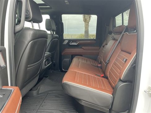 Used 2024 GMC Sierra 2500 Denali Ultimate w/ Max Trailering Package image 26