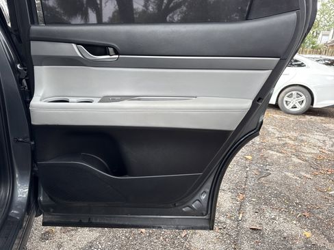 Used 2022 Hyundai Palisade SEL w/ Premium Package image 28