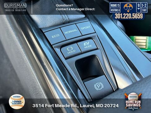 Used 2025 Toyota Camry LE image 26