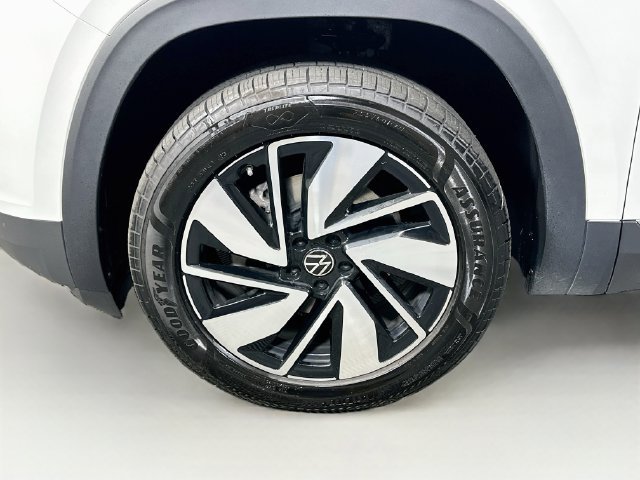 Certified 2024 Volkswagen Atlas SEL AWD/4WD image 34