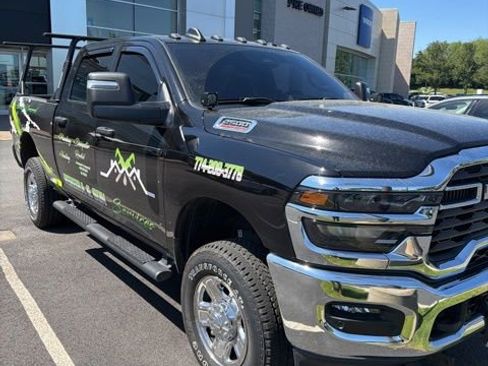 Used 2025 RAM 2500 Tradesman AWD/4WD image 13