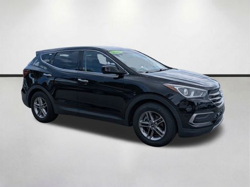Used 2018 Hyundai Santa Fe Sport FWD image 2