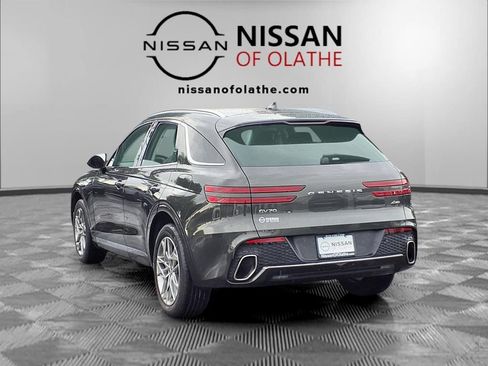 Used 2025 Genesis GV70 2.5T AWD/4WD image 6