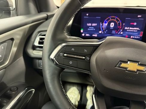 Certified 2025 Chevrolet Traverse LT image 14