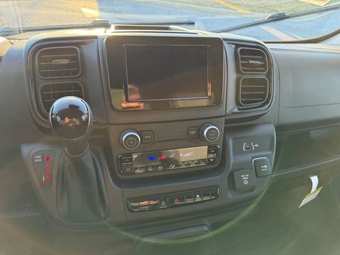 New 2026 RAM ProMaster 2500 w/ Convenience Group FWD image 19