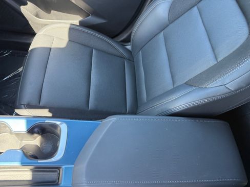 Used 2024 Chevrolet Equinox EV LT FWD image 14
