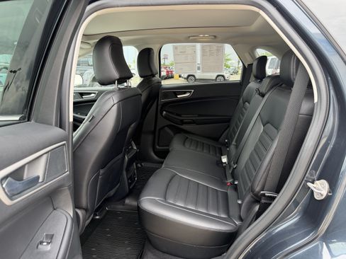 Certified 2024 Ford Edge SEL w/ Convenience Package AWD/4WD image 19