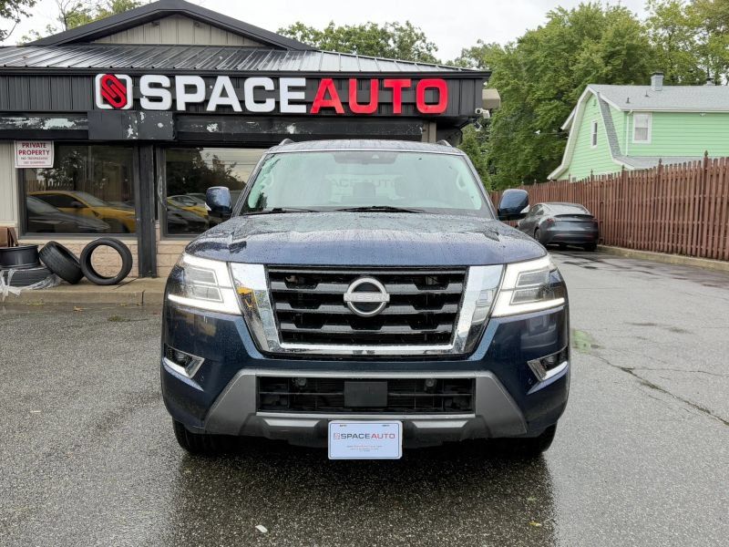 Used 2022 Nissan Armada SV w/ SV Appearance Package AWD/4WD image 2