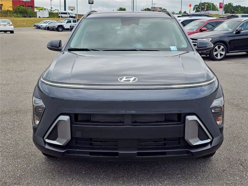 Used 2026 Hyundai Kona SEL Sport FWD image 2