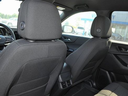 New 2026 Chevrolet Equinox LT image 12