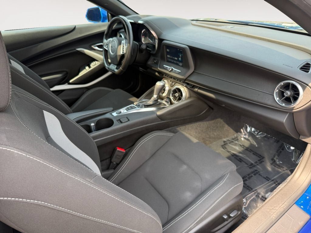 Used 2018 Chevrolet Camaro LT w/ RS Package RWD image 26