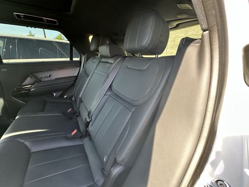 Used 2024 Land Rover Range Rover Sport SE AWD/4WD image 24