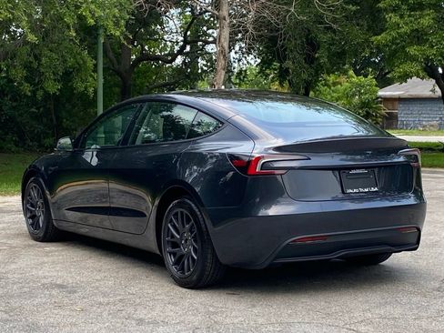Used 2026 Tesla Model 3 AWD/4WD image 7