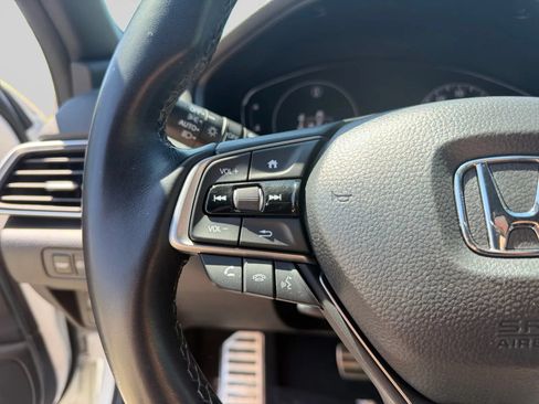 Used 2022 Honda Accord Sport image 22