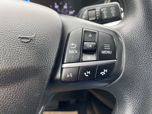 Used 2020 Ford Escape SE image 21