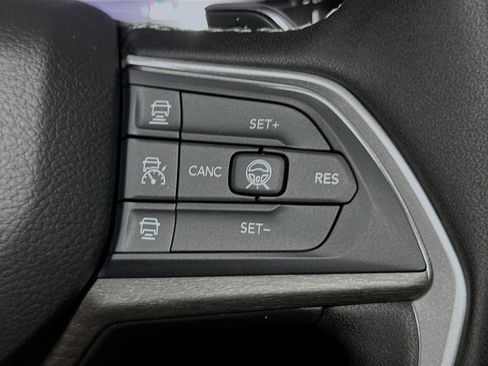 New 2026 Jeep Grand Cherokee Limited AWD/4WD image 29