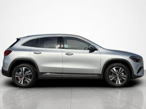 New 2026 Mercedes-Benz GLA 250 image 6