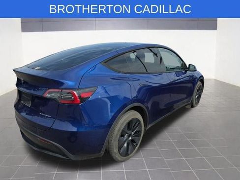 Used 2025 Tesla Model Y Long Range AWD/4WD image 8