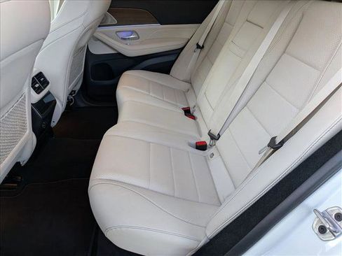 Used 2022 Mercedes-Benz GLE 450 4MATIC image 17