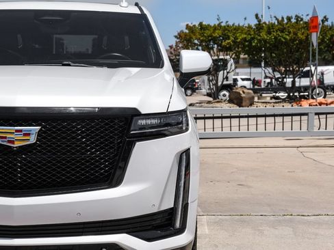 Used 2023 Cadillac Escalade Sport Platinum RWD image 52