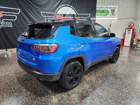 Used 2018 Jeep Compass Latitude w/ Popular Equipment Group image 7