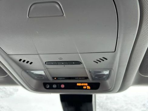 Certified 2022 Chevrolet Equinox Premier image 51