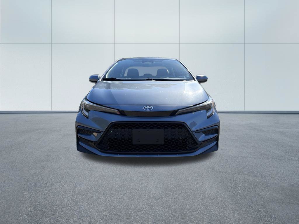 Used 2023 Toyota Corolla SE FWD image 3