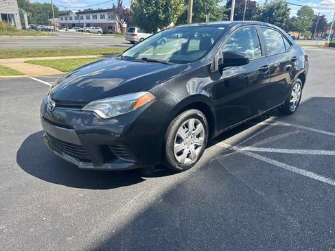 Used 2016 Toyota Corolla LE FWD image 7