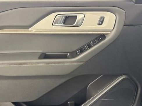 New 2026 Ford Explorer Active image 22