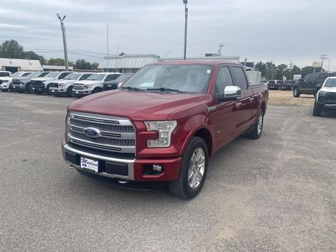 Used 2015 Ford F150 Platinum w/ Equipment Group 701A Luxury AWD/4WD image 2