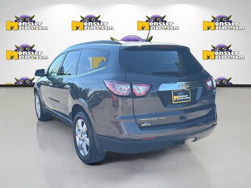 Used 2017 Chevrolet Traverse LT w/ True North Edition AWD/4WD image 7