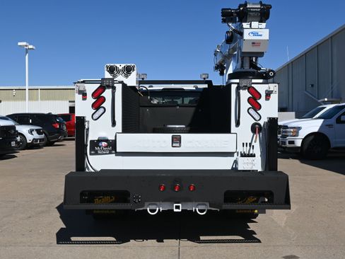 New 2026 Ford F550 4x4 Supercab Super Duty image 5