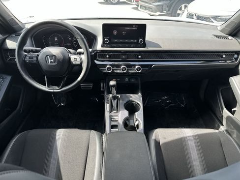 Used 2023 Honda Civic Sport image 15
