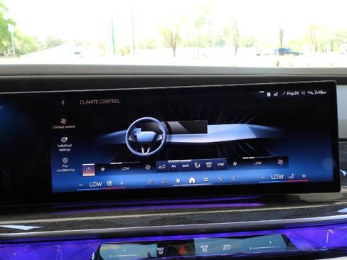Used 2024 BMW 740i RWD image 74