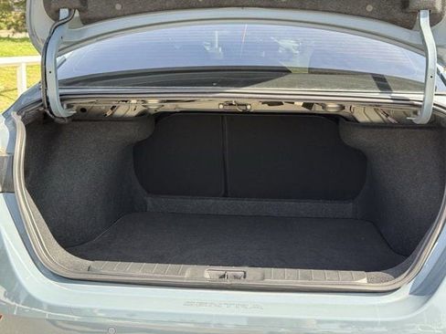 Used 2025 Nissan Sentra SV w/ All-Weather Package FWD image 33