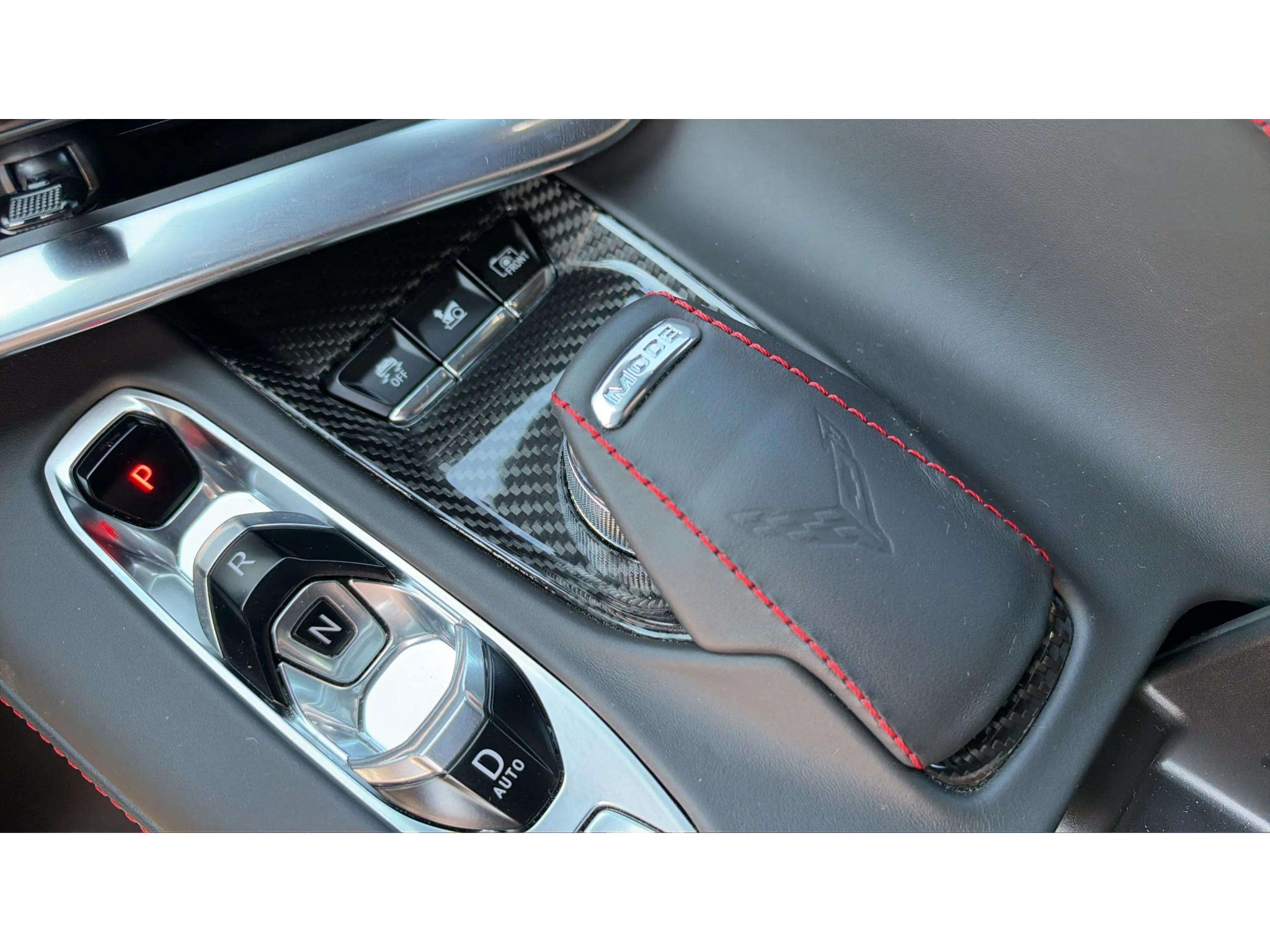 Used 2021 Chevrolet Corvette Stingray Premium Cpe w/ Z51 Performance Package RWD image 28